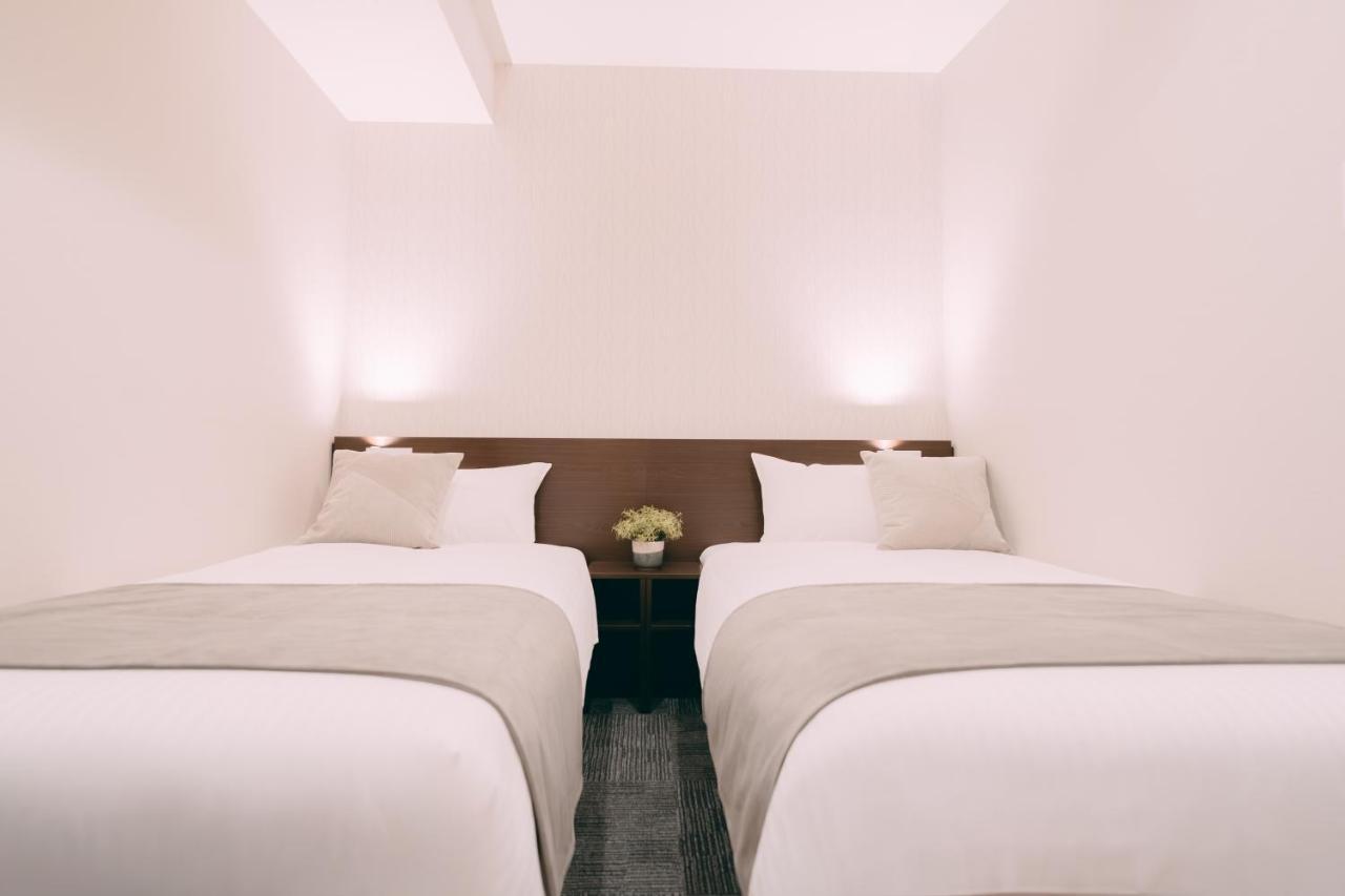 R Hotel Honmachi Oszaka Kültér fotó