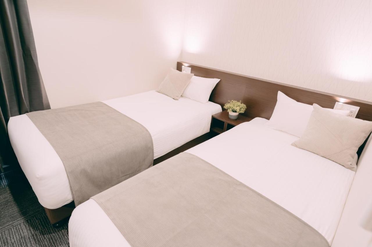 R Hotel Honmachi Oszaka Kültér fotó