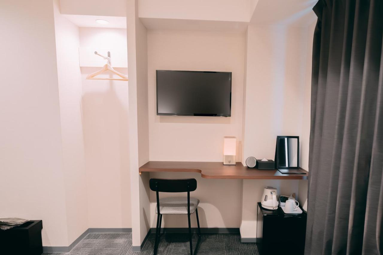 R Hotel Honmachi Oszaka Kültér fotó